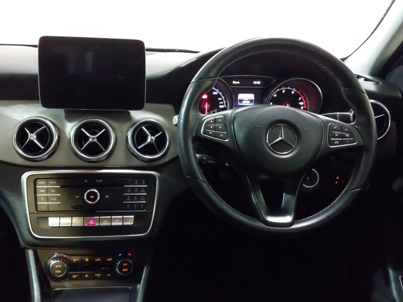 Used Mercedes-Benz GLA 2018 for sale - 76696196: Photo 7