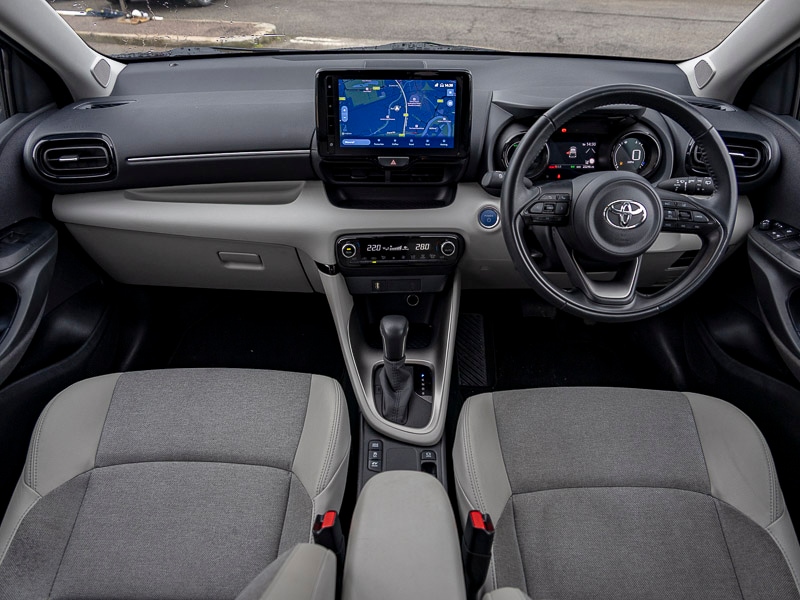 Used Toyota Yaris 2022 for sale - 77874475: Photo 2