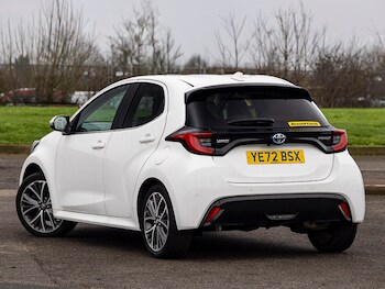 Used Toyota Yaris 2022 for sale - 77874475: Photo