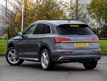 Used Audi Q5 2024 for sale - 76925059: Photo