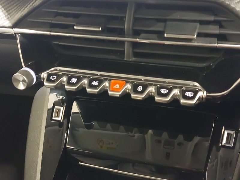 Used Peugeot 208 2021 for sale - 77656766: Photo 14