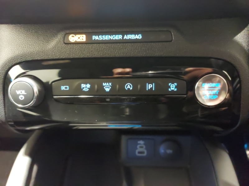 Used Ford Kuga 2025 for sale - 76120840: Photo 13