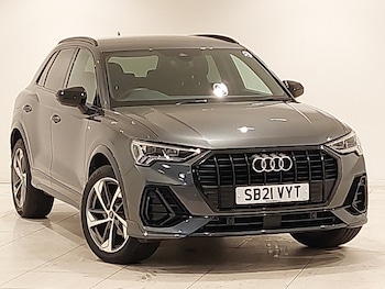 Audi - Q3
