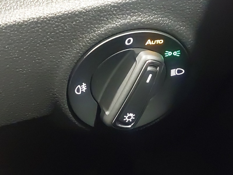 Used Volkswagen T-Roc 2025 for sale - 76970589: Photo 17