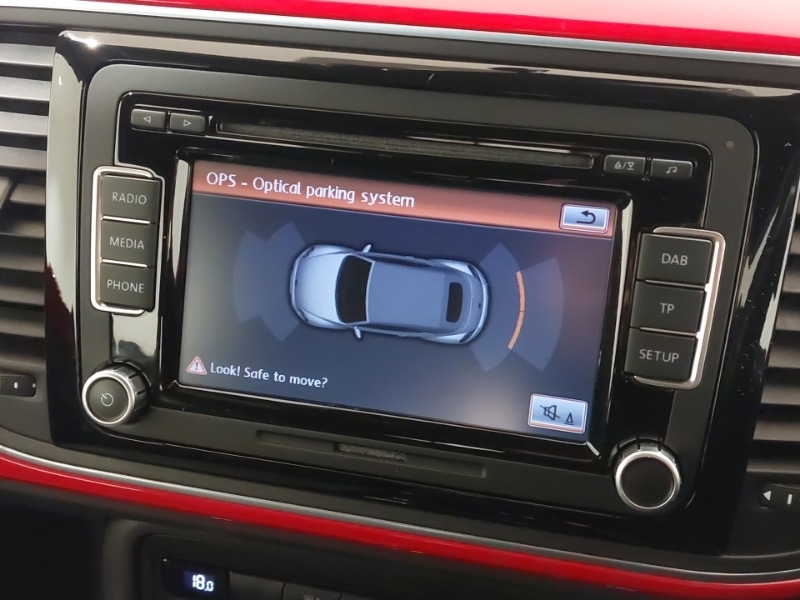 Used Volkswagen Beetle 2014 for sale - 77433385: Photo 11