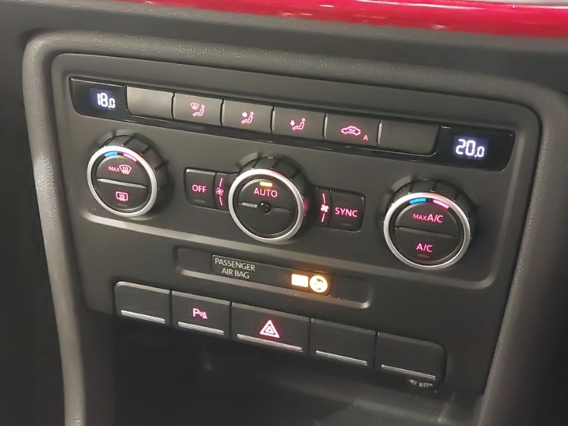 Used Volkswagen Beetle 2014 for sale - 77433385: Photo 12