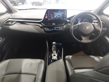 Used Toyota C-HR 2021 for sale - 78865753: Photo