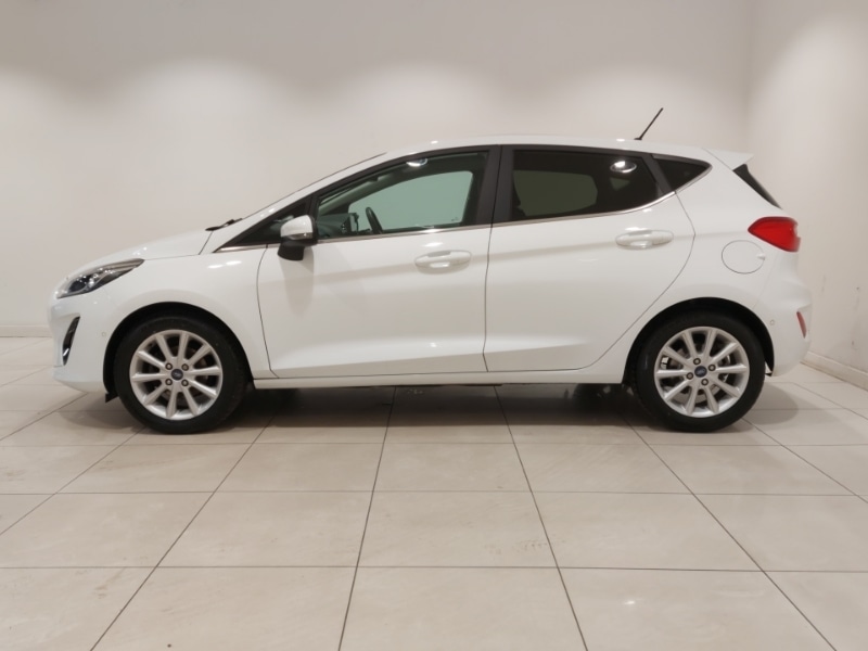 Used Ford Fiesta 2017 for sale - 76567371: Photo 4