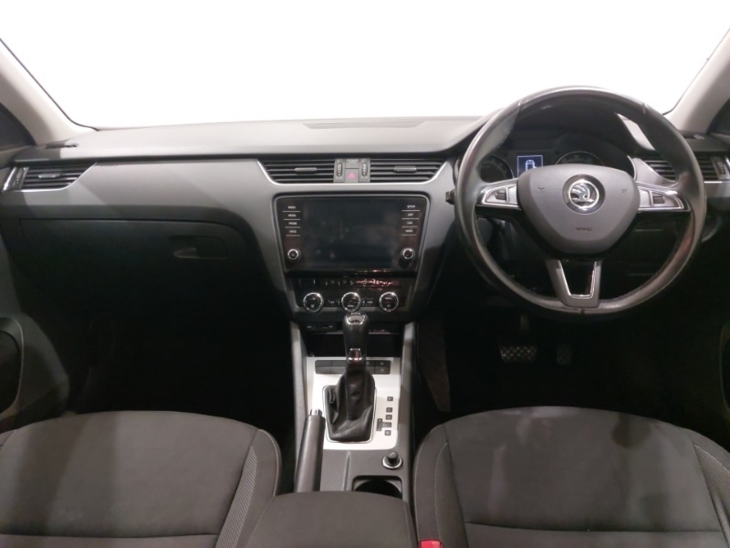 Used Skoda Octavia 2017 for sale - 76533377: Photo 2