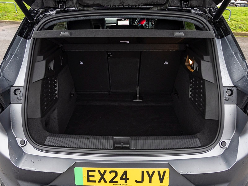 Used Renault Scenic E-Tech 2024 for sale - 77289734: Photo 19