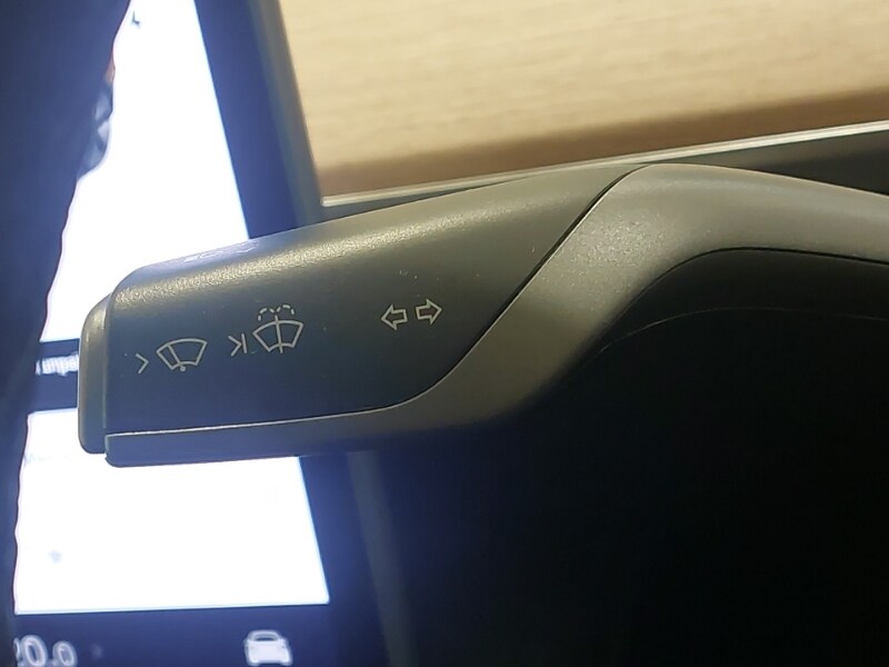 Used Tesla Model 3 2020 for sale - 77635898: Photo 18