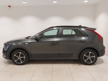 Used Kia Niro 2023 for sale - 77988031: Photo