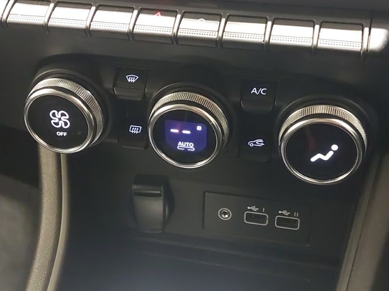 Used Renault Captur 2024 for sale - 78005862: Photo 15