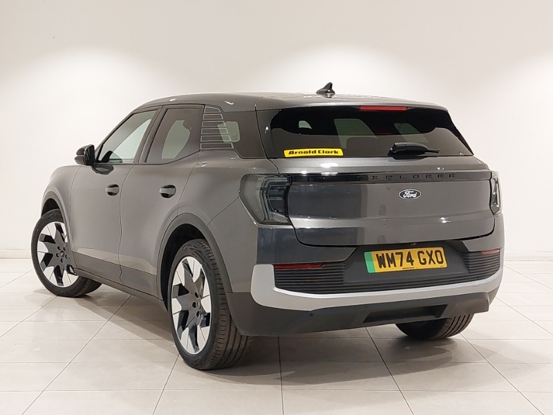 Used Ford Explorer 2024 for sale - 76959196: Photo 3