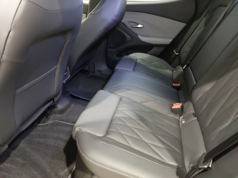 Used Ford Explorer 2024 for sale - 76959196: Photo 6