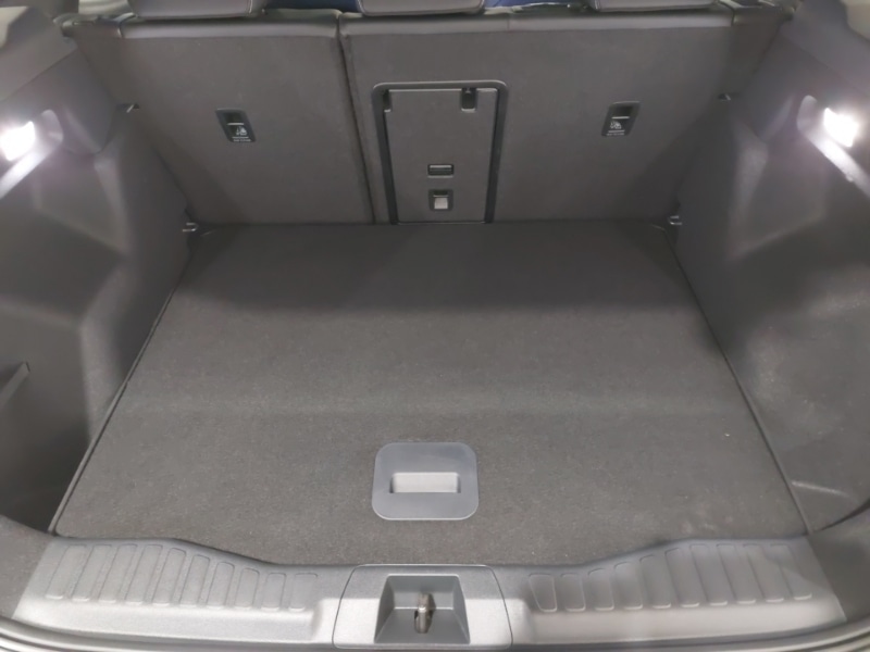 Used Ford Explorer 2024 for sale - 76959196: Photo 8