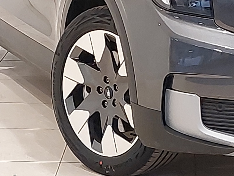 Used Ford Explorer 2024 for sale - 76959196: Photo 9