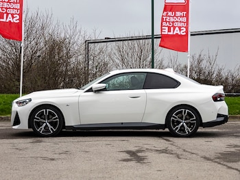 Used BMW 2 Series 2022 for sale - 77066026: Photo