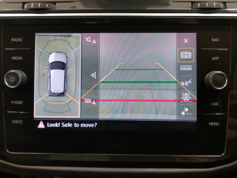 Used Volkswagen Tiguan 2019 for sale - 76970532: Photo 11