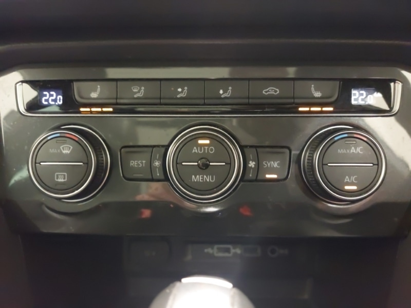 Used Volkswagen Tiguan 2019 for sale - 76970532: Photo 13