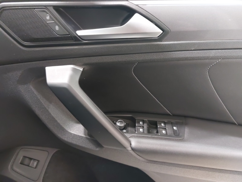 Used Volkswagen Tiguan 2019 for sale - 76970532: Photo 19
