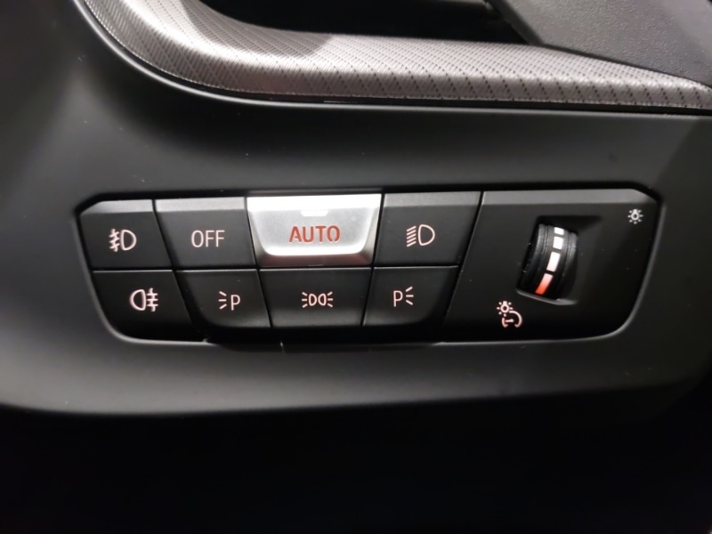 Used BMW 1 Series 2024 for sale - 76321367: Photo 18