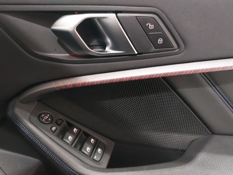 Used BMW 1 Series 2024 for sale - 76321367: Photo 19