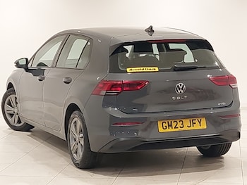 Used Volkswagen Golf 2023 for sale - 77816148: Photo