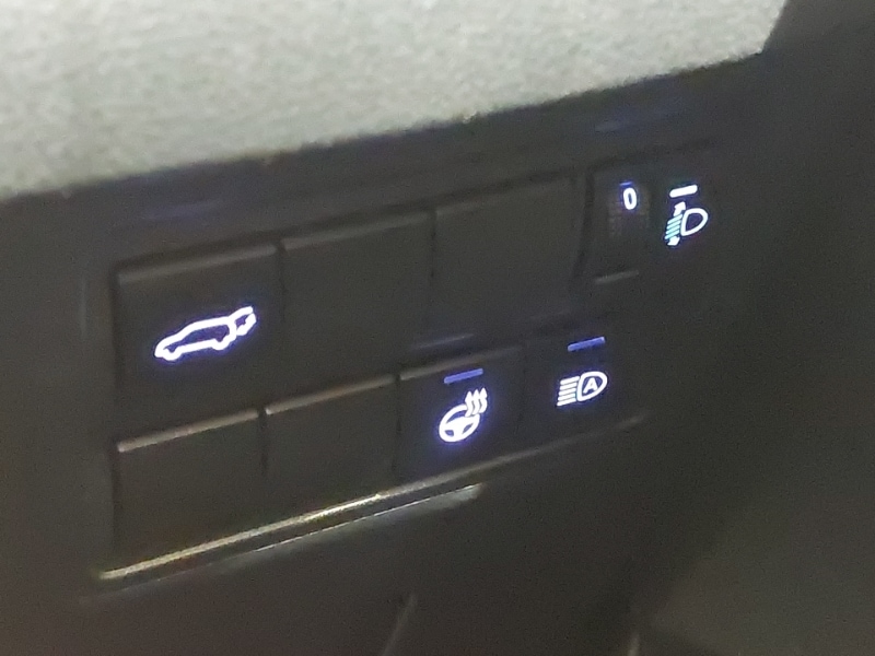 Used Toyota Yaris Cross 2022 for sale - 77086844: Photo 18