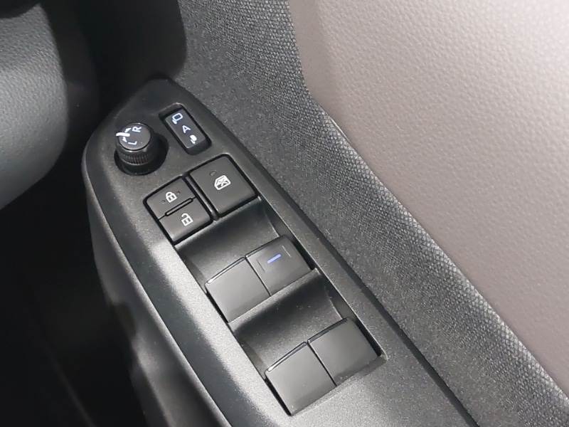 Used Toyota Yaris Cross 2022 for sale - 77086844: Photo 19