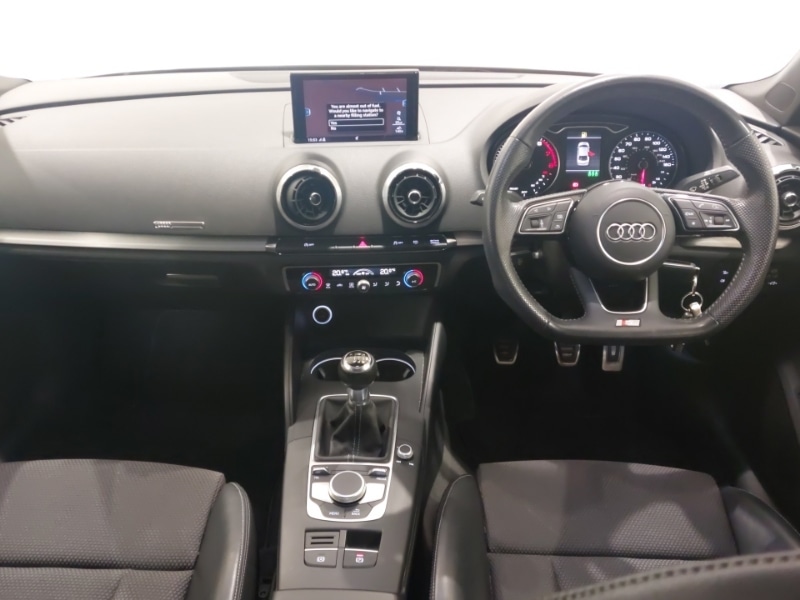 Used Audi A3 2018 for sale - 77822916: Photo 2