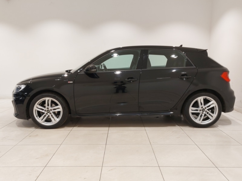Used Audi A1 2023 for sale - 76567367: Photo 4