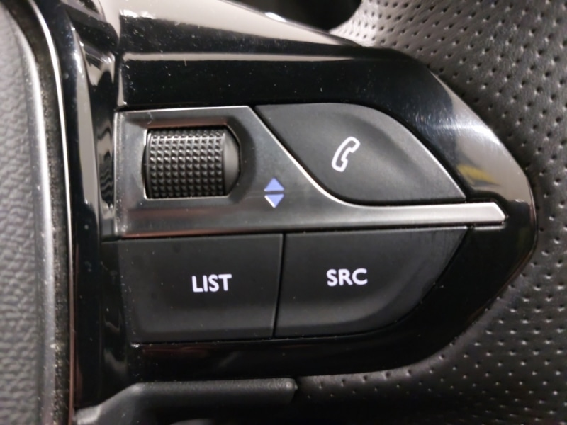 Used Peugeot 208 2021 for sale - 76639287: Photo 17