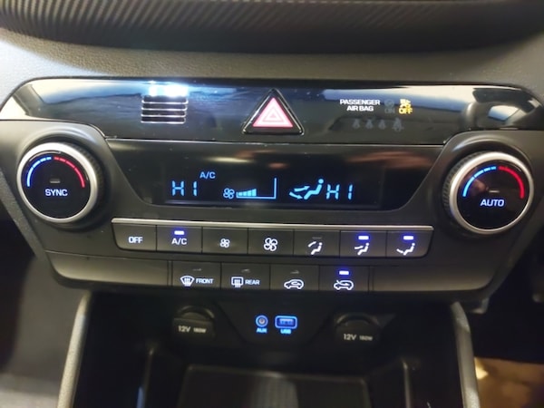 Used Hyundai TUCSON 2018 for sale - 76321362: Photo 12