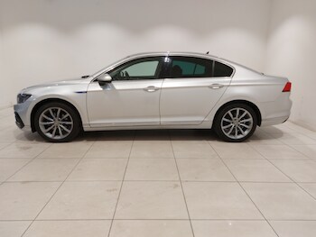 Used Volkswagen Passat 2021 for sale - 75926070: Photo