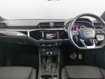 Used Audi Q3 2022 for sale - 75972055: Photo