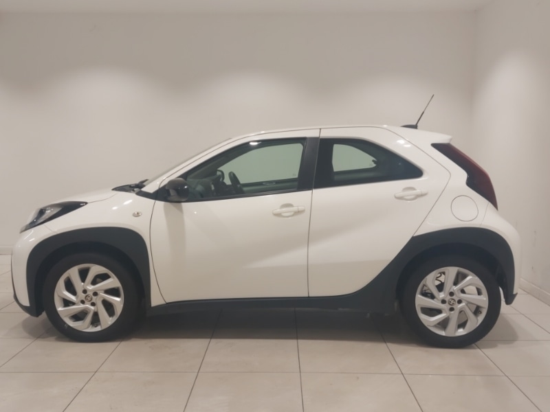 Used Toyota Aygo X 2023 for sale - 76053882: Photo 4