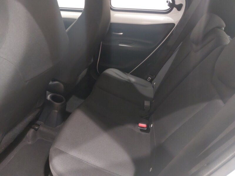 Used Toyota Aygo X 2023 for sale - 76053882: Photo 6