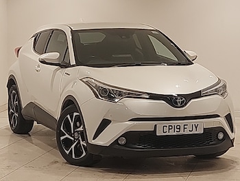 Toyota C-HR feature image