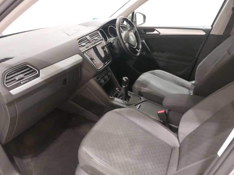 Used Volkswagen Tiguan 2019 for sale - 77664275: Photo 5
