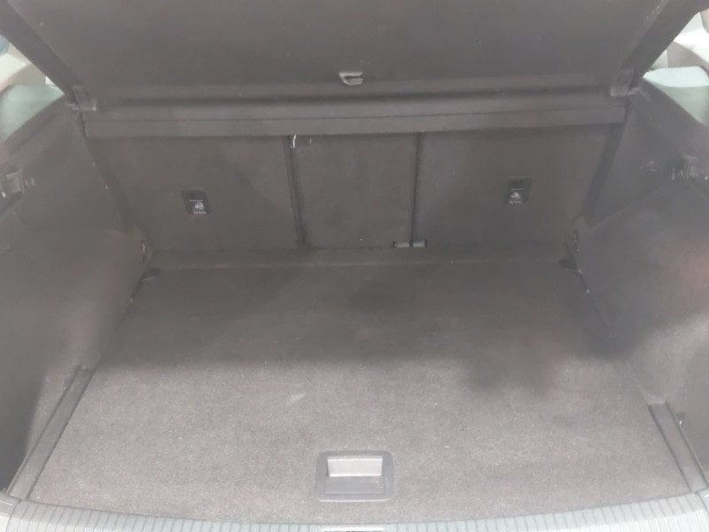 Used Volkswagen Tiguan 2019 for sale - 77664275: Photo 8
