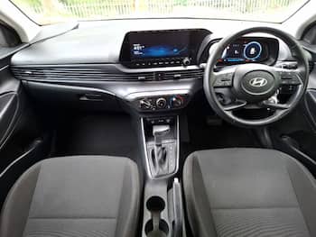 Used Hyundai i20 2024 for sale - 79737017: Photo