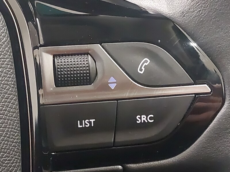 Used Peugeot 2008 2022 for sale - 77086845: Photo 15