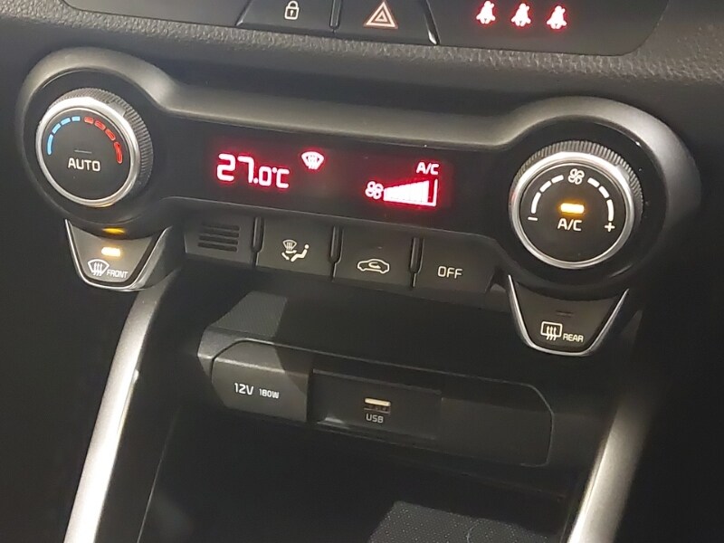 Used Kia Stonic 2021 for sale - 77078597: Photo 13