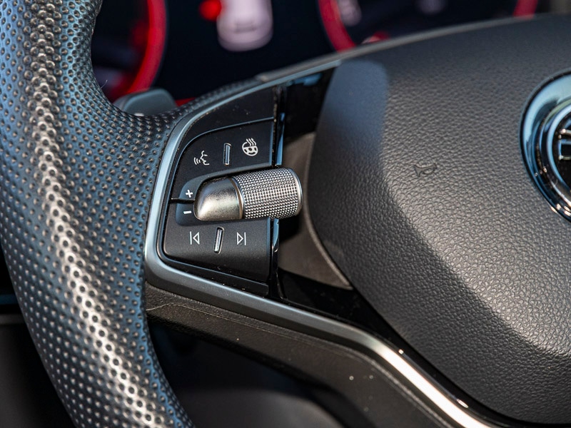 Used Skoda Karoq 2024 for sale - 76975092: Photo 11