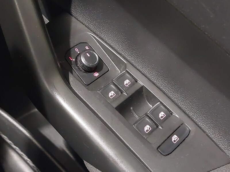 Used Volkswagen Polo 2018 for sale - 76816023: Photo 19