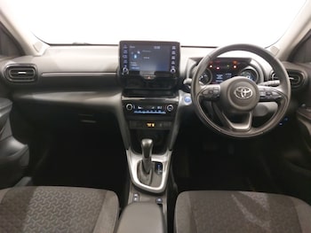 Used Toyota Yaris Cross 2023 for sale - 78704132: Photo