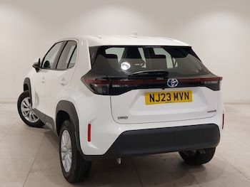 Used Toyota Yaris Cross 2023 for sale - 78704132: Photo