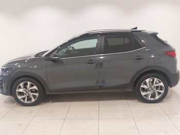 Used Kia Stonic 2023 for sale - 79056793: Photo