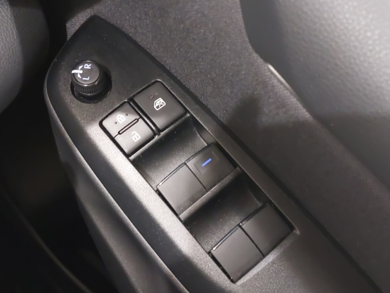 Used Toyota Yaris 2022 for sale - 76629180: Photo 19